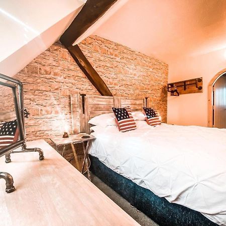 The Loft At Riverside Suites ブリッジノース エクステリア 写真