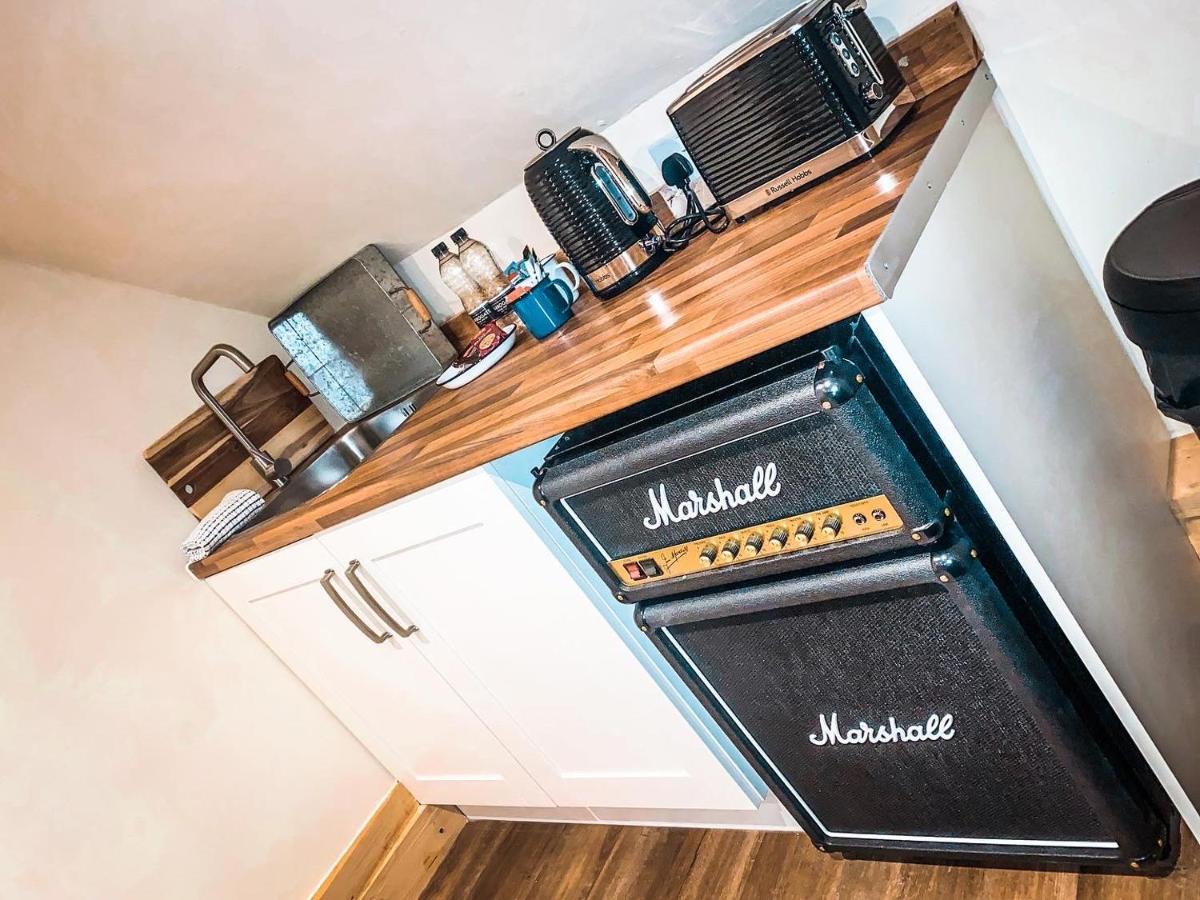 The Loft At Riverside Suites ブリッジノース エクステリア 写真